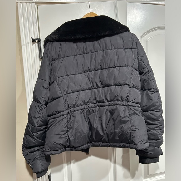 Zara Black Puffer Coat with Hoodie - Picture 7 of 7